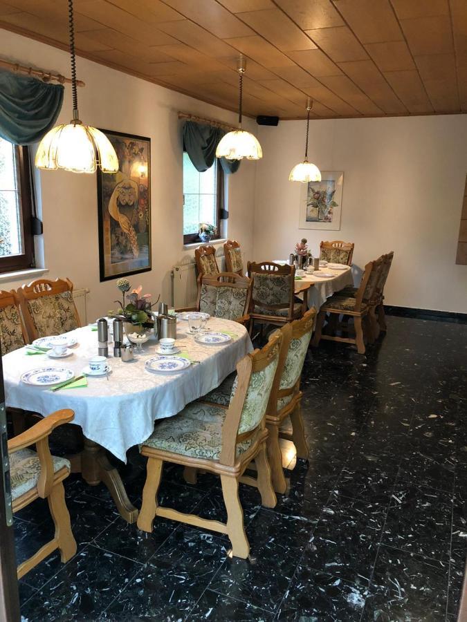 Garni Gerisch Hotel ซวิคเคา ภายนอก รูปภาพ
